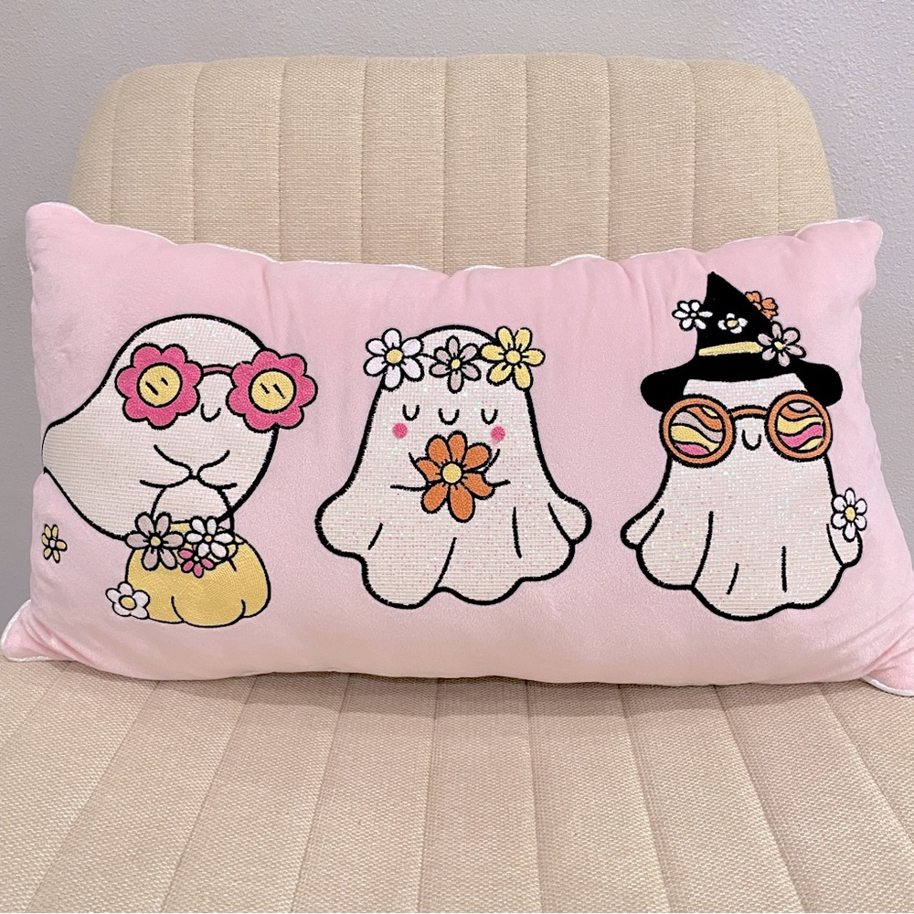 Pink Retro Ghost Floral Halloween Lumbar Pillow Glitter Embroidered Plush Decor